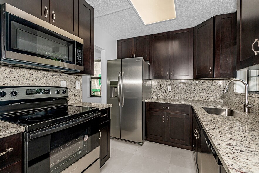 More Photos Of 11430-11442 NW 45th St, Coral Springs Apartments For Sale