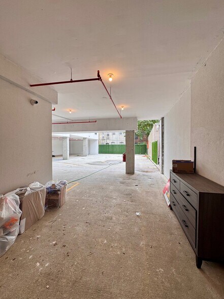 More Photos Of 713 Snediker Ave, Brooklyn Multifamily For Sale