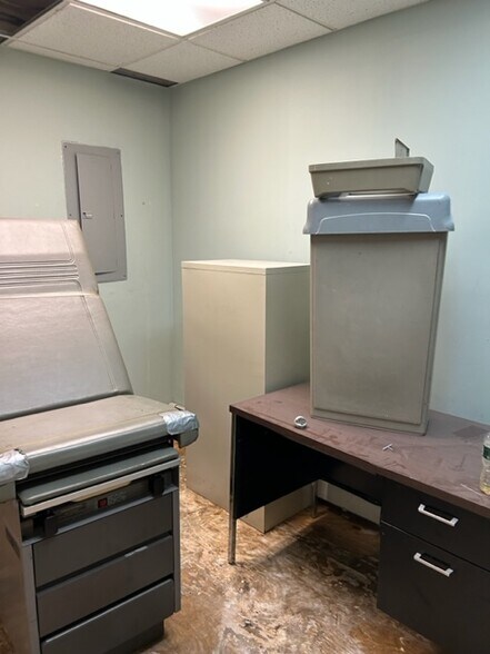 More Photos Of 1578 Williamsbridge Rd, Bronx Medical For Lease