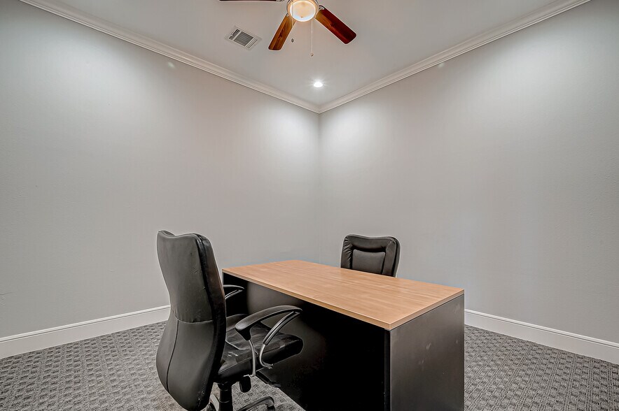 More Photos Of 18514 Green Land Way, Houston Medical For Sale
