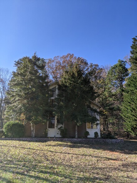 More Photos Of 955 Meadowbrook Rd, Asheboro Religious Facility For Lease