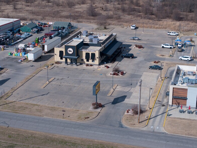 More Photos Of 1130 W Shawnee St, Muskogee Restaurant For Sale