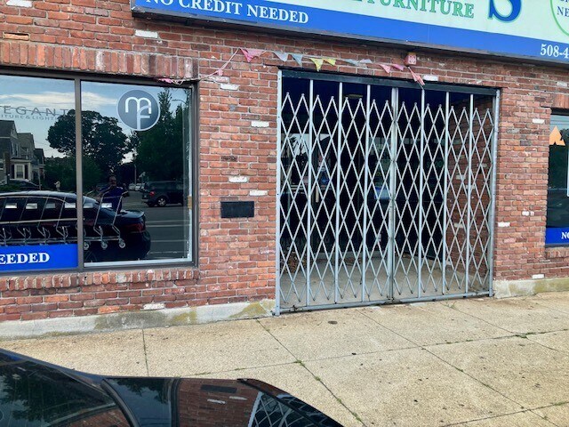 Primary Photo Of 569-577 Mill St, New Bedford Storefront For Lease