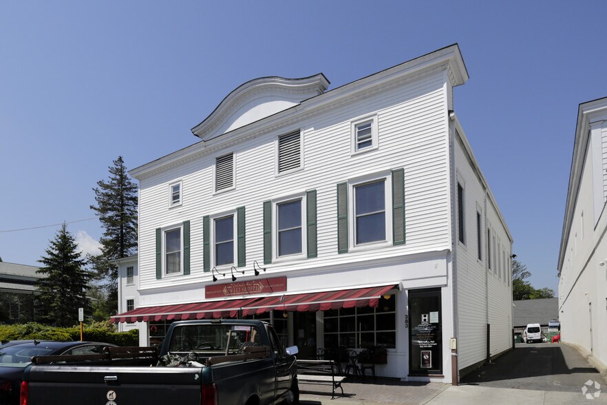 Primary Photo Of 383 Main St, Ridgefield Storefront Retail Office For Lease