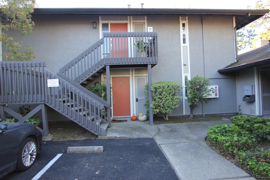 More Photos Of 1920 Camino Verde, Walnut Creek Apartments For Sale