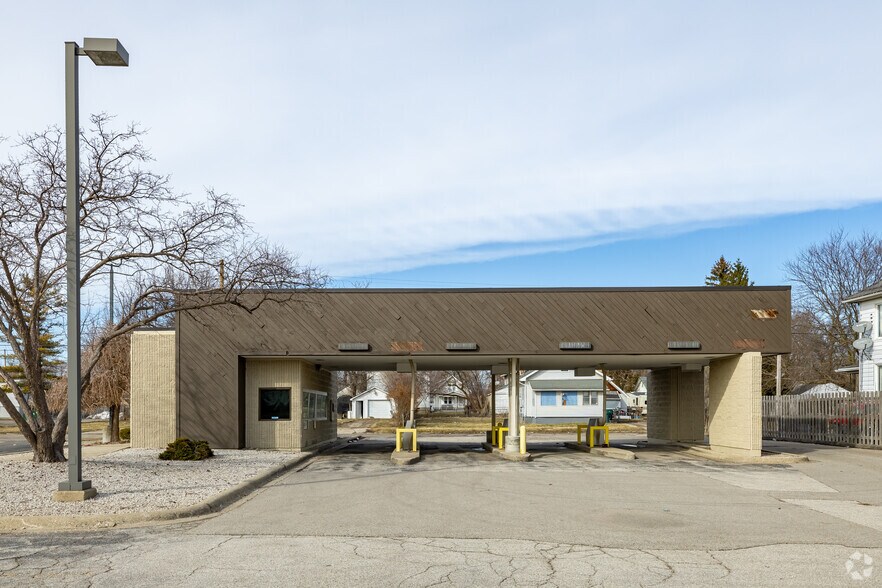 More Photos Of 3701 Fenton Rd, Flint Land For Sale