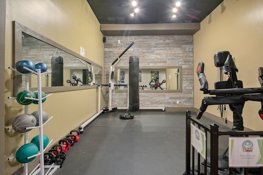 More Photos Of 110 Person St, Fayetteville Storefront Retail Office For Sale