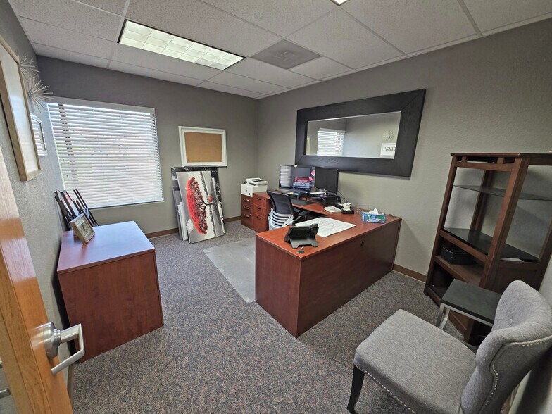 More Photos Of 12265 Oracle Blvd, Colorado Springs Coworking Space