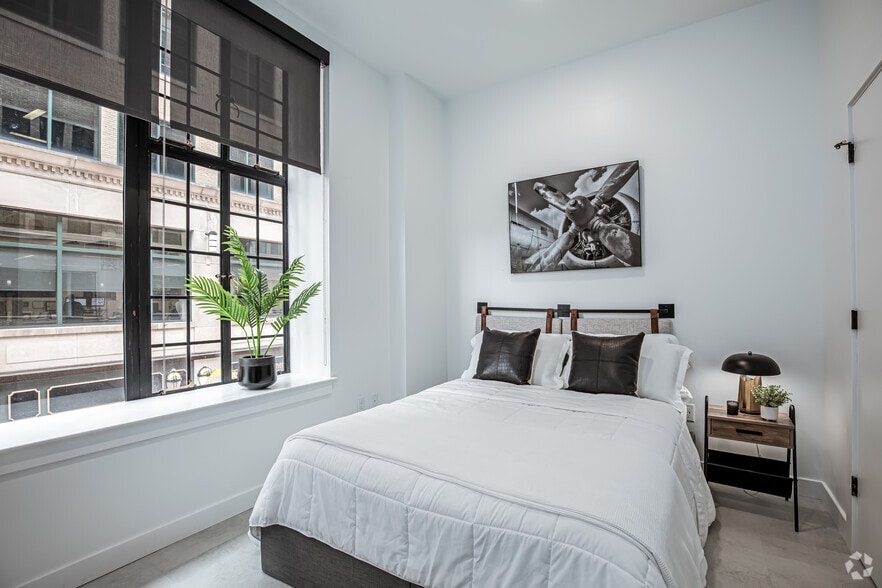 More Photos Of 99 Pratt St, Hartford Apartments For Lease