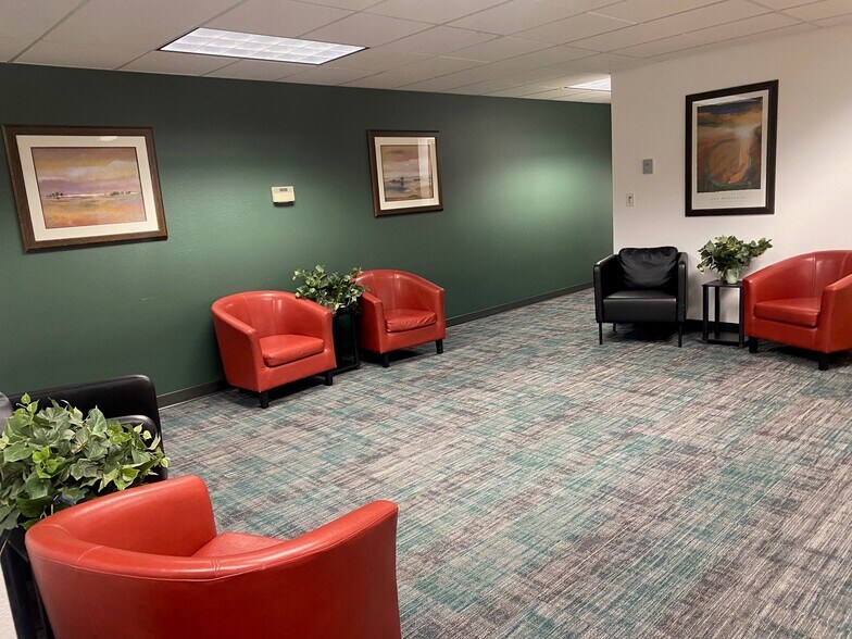More Photos Of 34617 11th Pl S, Federal Way Medical For Lease