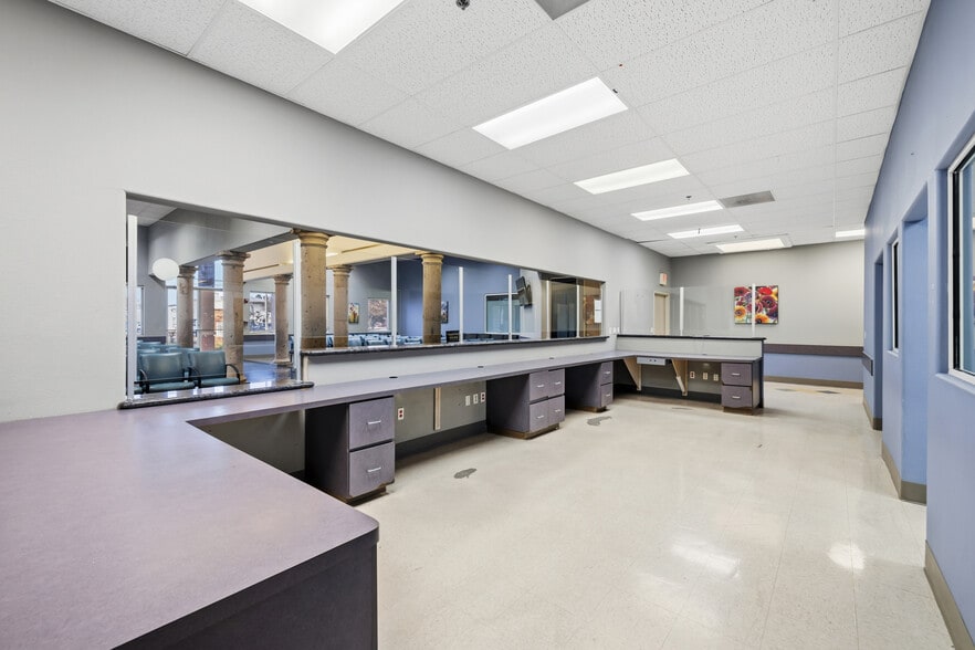 More Photos Of 2101 S Cynthia St, McAllen Medical For Lease