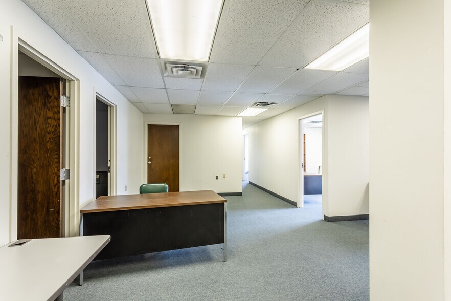 More Photos Of 109 S Union St, Rochester Office For Sale