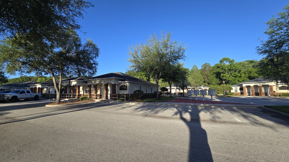 More Photos Of 2649 Windguard Cir, Zephyrhills Medical For Lease