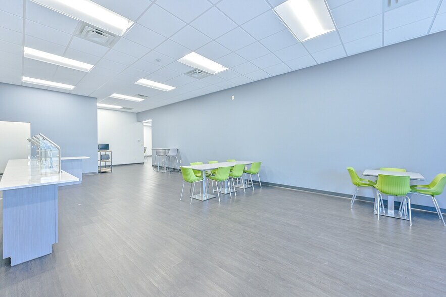 More Photos Of 3100 Breckinridge Blvd, Duluth Unknown For Lease