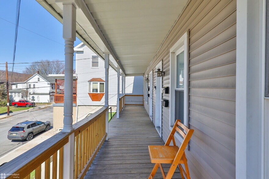 More Photos Of 302 W Abbott St, Lansford Multifamily For Sale