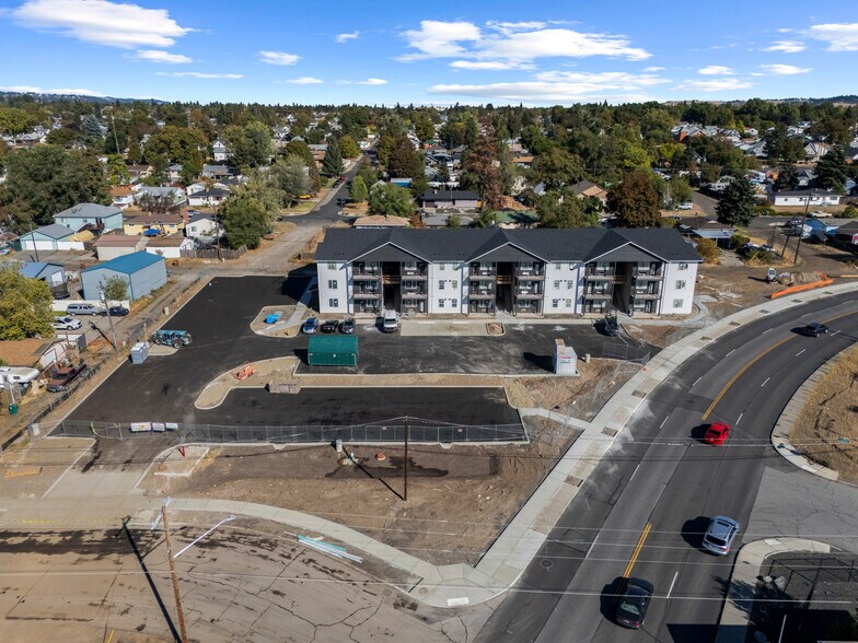 More Photos Of 1651 E North Foothills Dr, Spokane Apartments For Sale