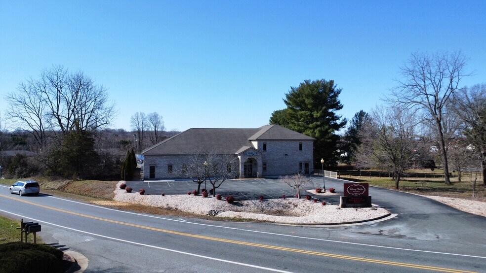 More Photos Of 1129 Thomas Jefferson Rd, Forest General Retail For Sale