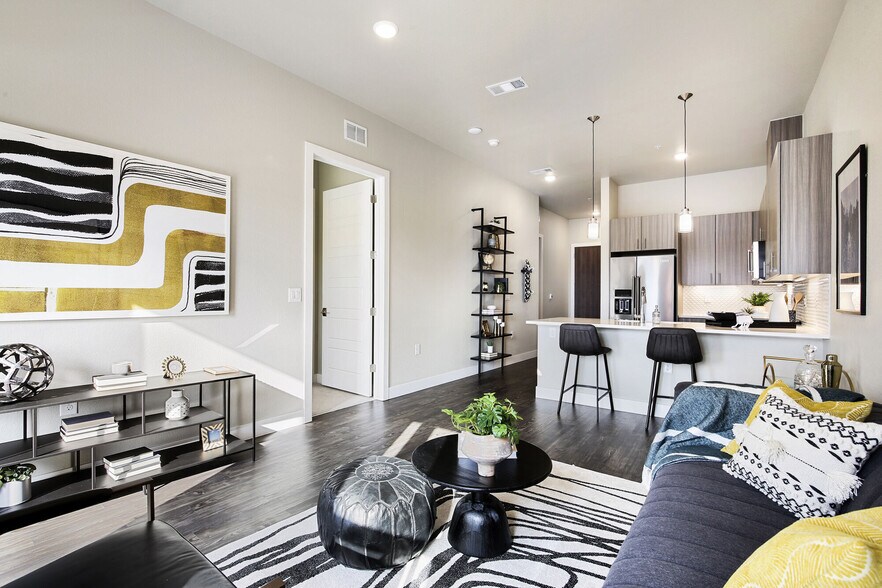 More Photos Of 4055 Inca St, Denver Apartments For Lease