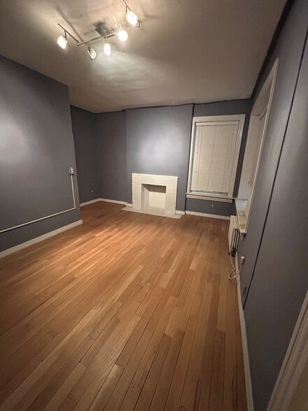More Photos Of 29 Fifth Ave, New York Apartments For Lease