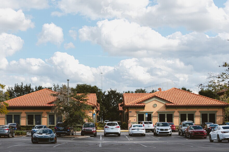 More Photos Of 1301 S International Pky, Lake Mary Medical For Lease