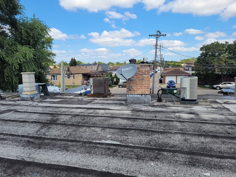 More Photos Of , Chicago General Retail For Sale