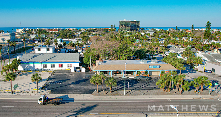 More Photos Of 7612 Blind Pass Rd, Saint Petersburg Restaurant For Sale