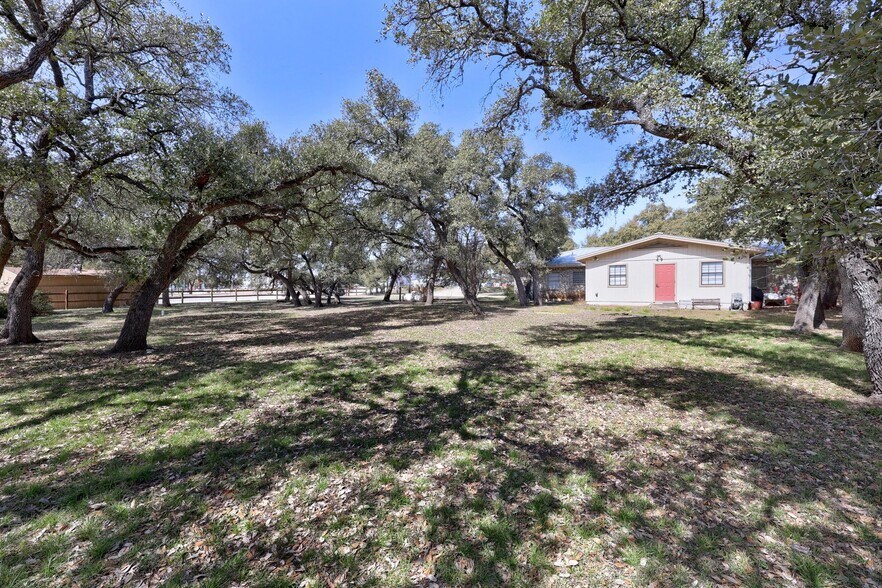 More Photos Of 600 W Whitestone Blvd, Cedar Park Land For Sale