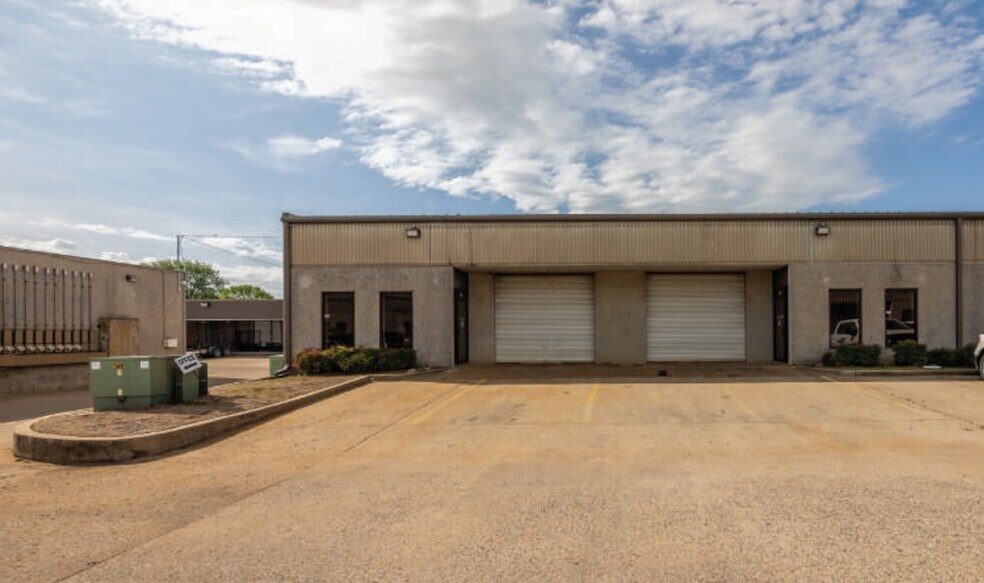More Photos Of , Tulsa Unknown For Sale