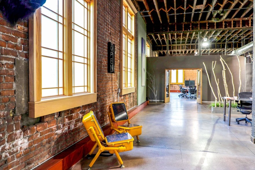 More Photos Of 2804 3rd Ave N, Billings Office For Lease