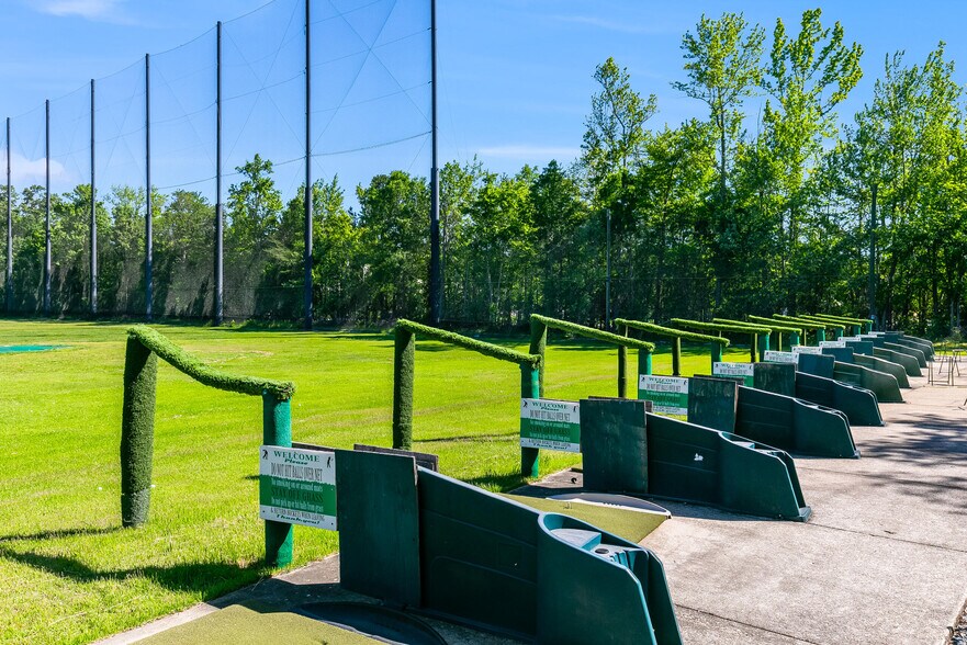 More Photos Of 5075 Crain Hwy, La Plata Golf Course Driving Range For Sale