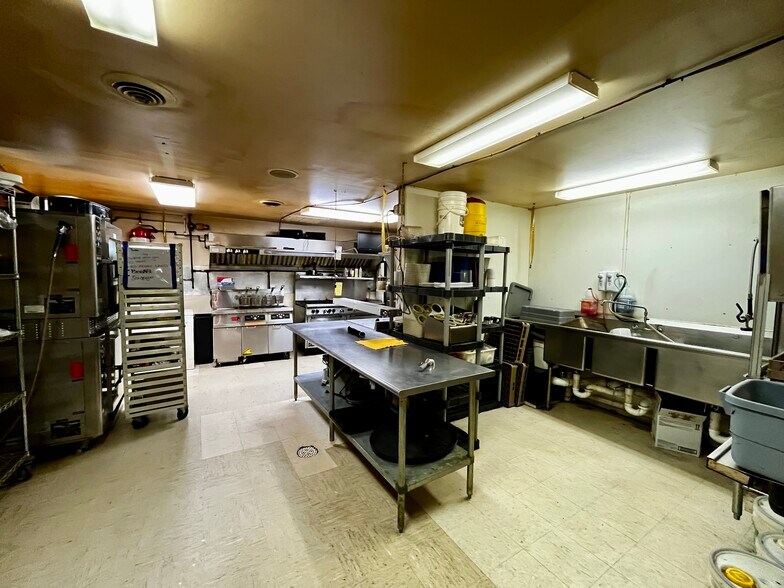 More Photos Of 55698 898 Rd, Saint Helena General Retail For Sale