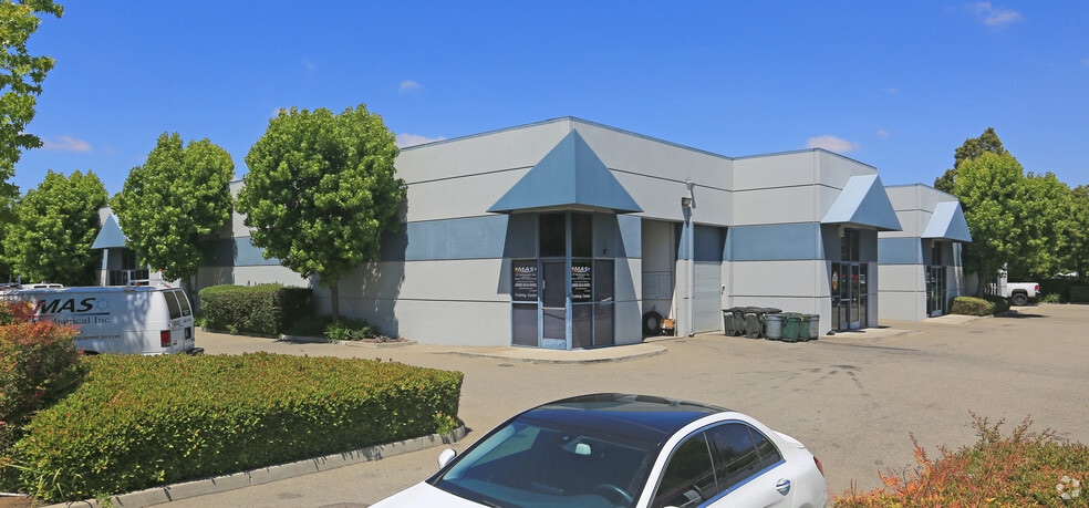 Primary Photo Of 5542 Brisa St, Livermore Warehouse For Lease