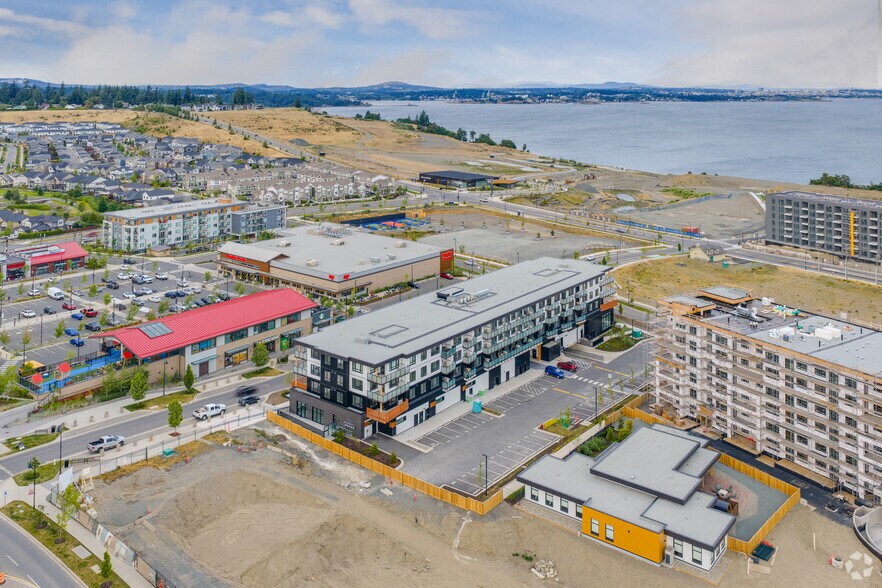 More Photos Of 325 Royal Commons, Victoria Apartments For Lease