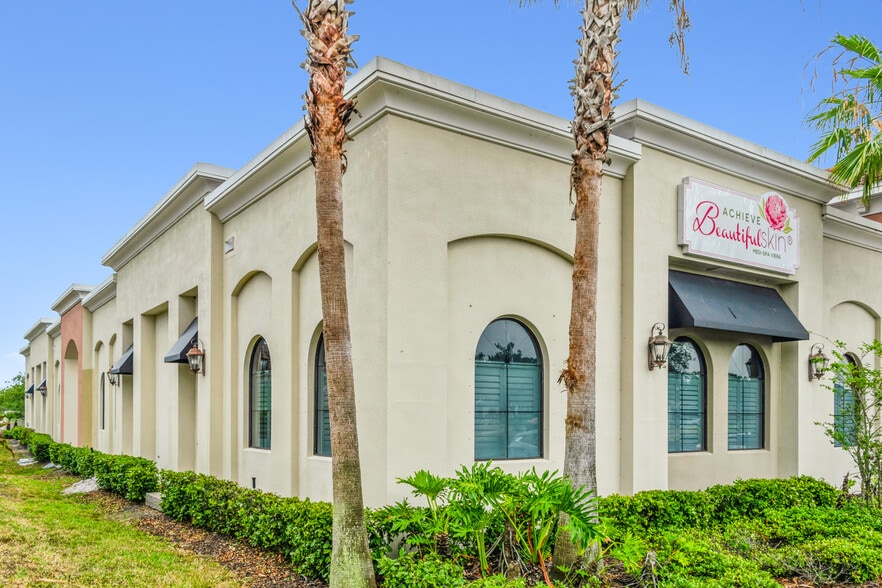 More Photos Of 5460-5466 Village Dr, Rockledge Unknown For Lease