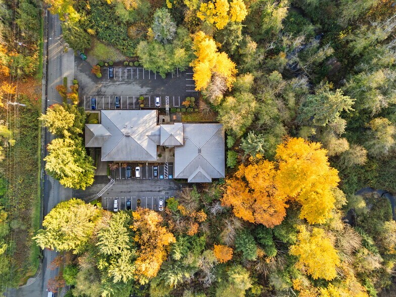 More Photos Of 16504 9th Ave SE, Mill Creek Office For Sale