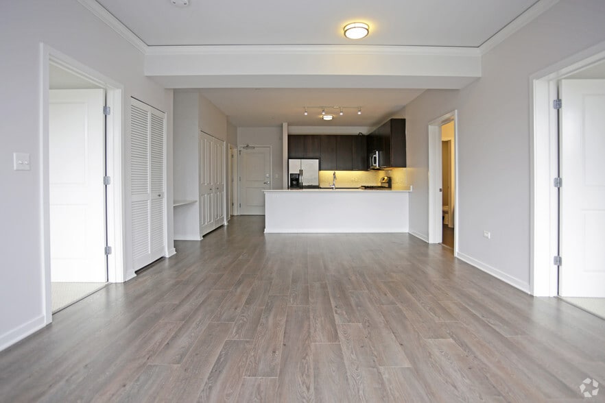 More Photos Of 1720 Central St, Evanston Apartments For Lease