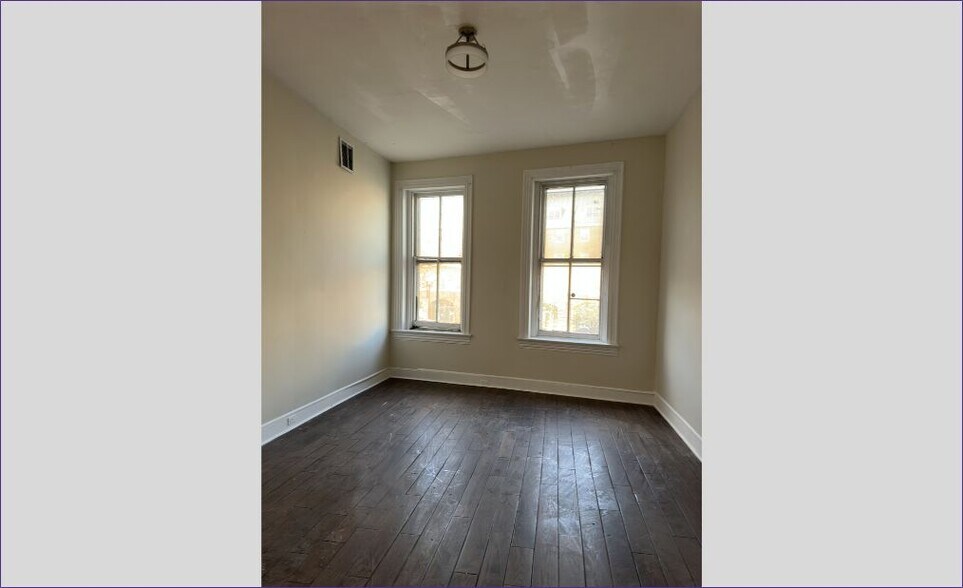 More Photos Of 607 Pennsylvania Ave SE, Washington Storefront Retail Office For Lease