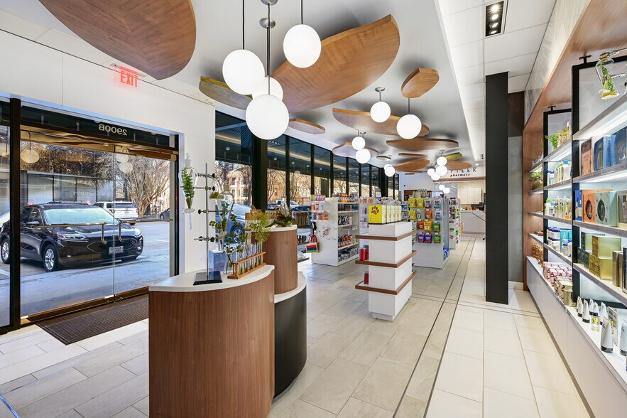 More Photos Of 2900 Weslayan St, Houston Office For Lease