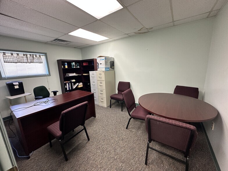 More Photos Of 709 Davidson St, Tullahoma Serviced Offices For Sale