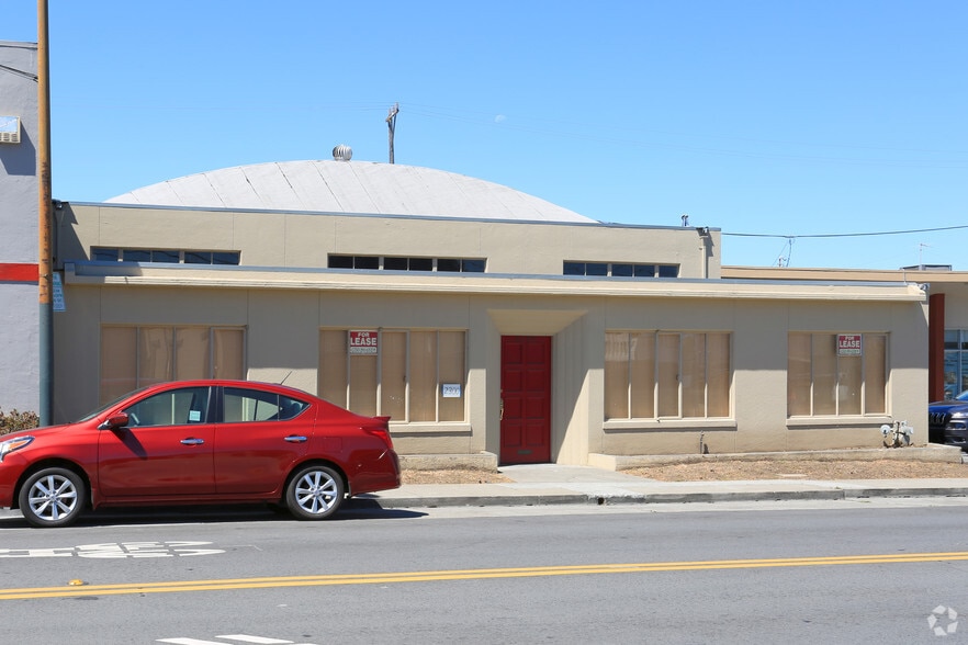 More Photos Of 2300 Palm Ave, San Mateo Warehouse For Lease
