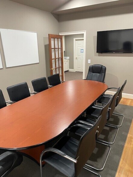 More Photos Of 12705 Century Dr, Alpharetta Office For Lease