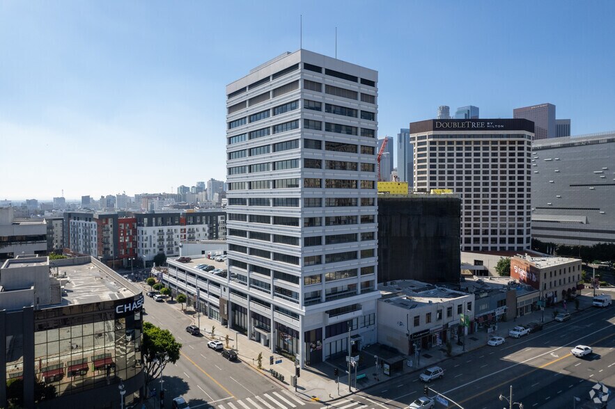 Primary Photo Of 250 E 1st St, Los Angeles Office For Lease