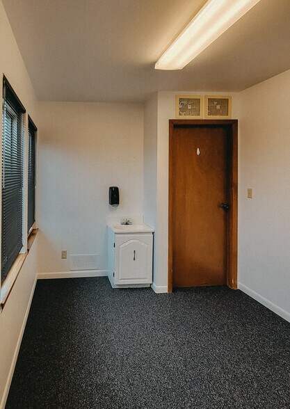 More Photos Of 5945 Sawmill Rd, Dublin Medical For Lease