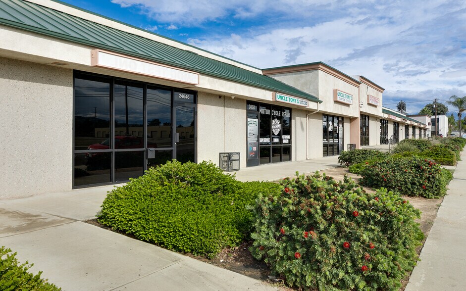 More Photos Of 24646 Redlands Blvd, Loma Linda Storefront For Sale
