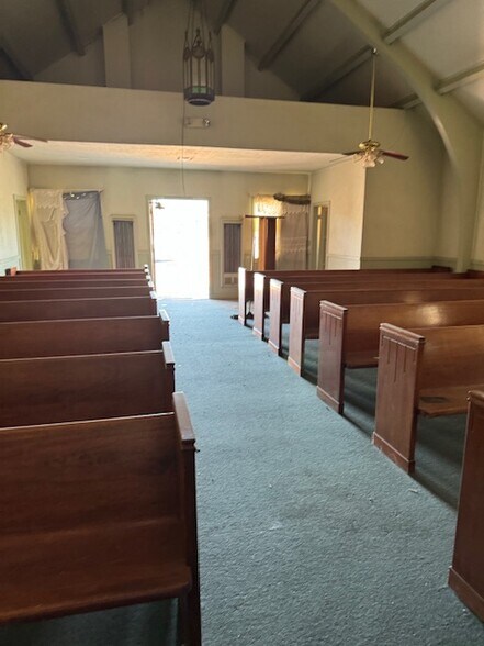 More Photos Of 41632 Road 128 Rd, Orosi Funeral Home For Sale