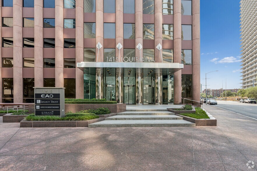 More Photos Of 1415 Louisiana St, Houston Coworking Space
