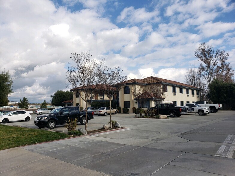 More Photos Of 43020 Black Deer Loop, Temecula Office For Lease