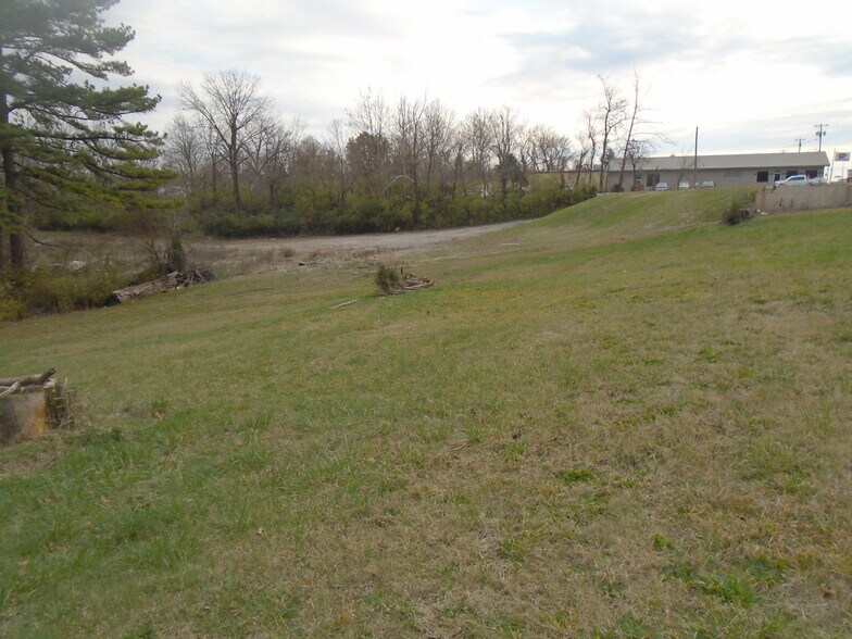 More Photos Of 546 Main st, Madisonville Land For Sale