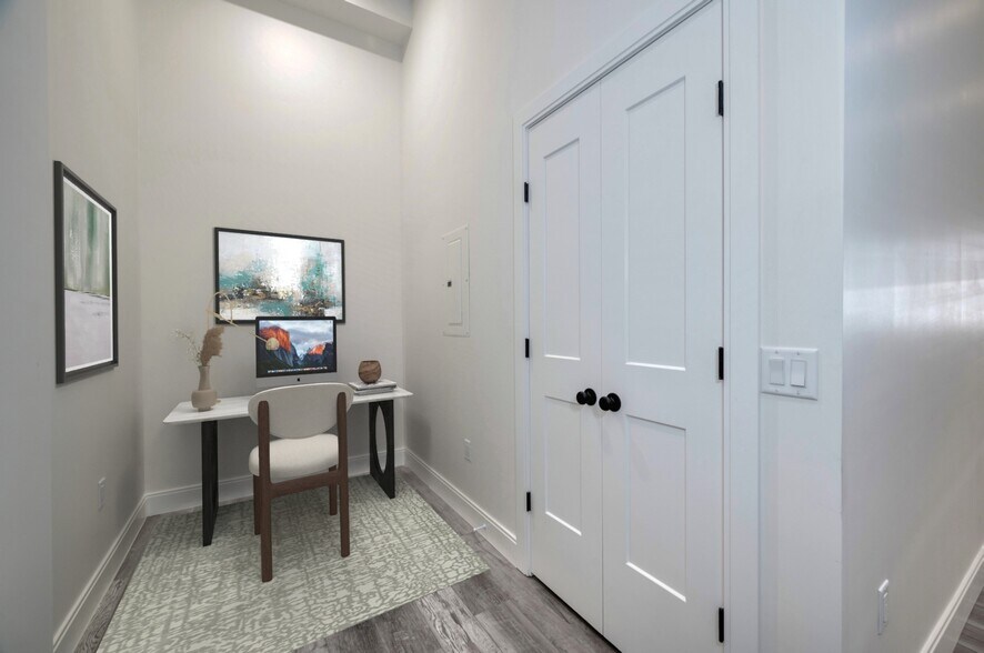 More Photos Of 10 Water St, Plymouth Apartments For Sale