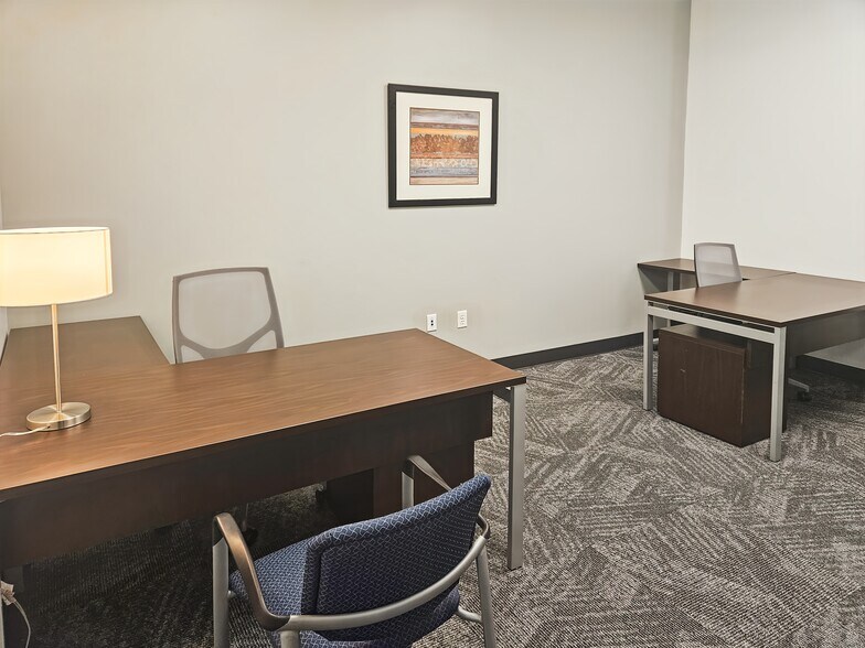 More Photos Of 610 Uptown Blvd, Cedar Hill Office For Sale